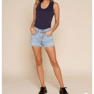 28” Levi 501 Jean shorts